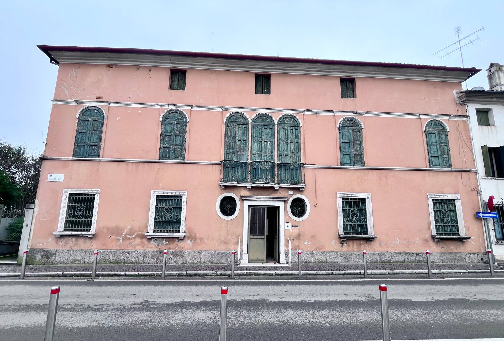 Abitazioni tipiche storiche in vendita a Pordenone, Centro