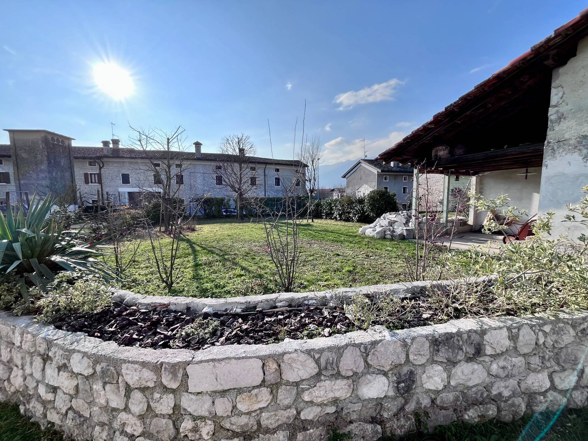 Appartamento in vendita a Aviano, Castel d'Aviano