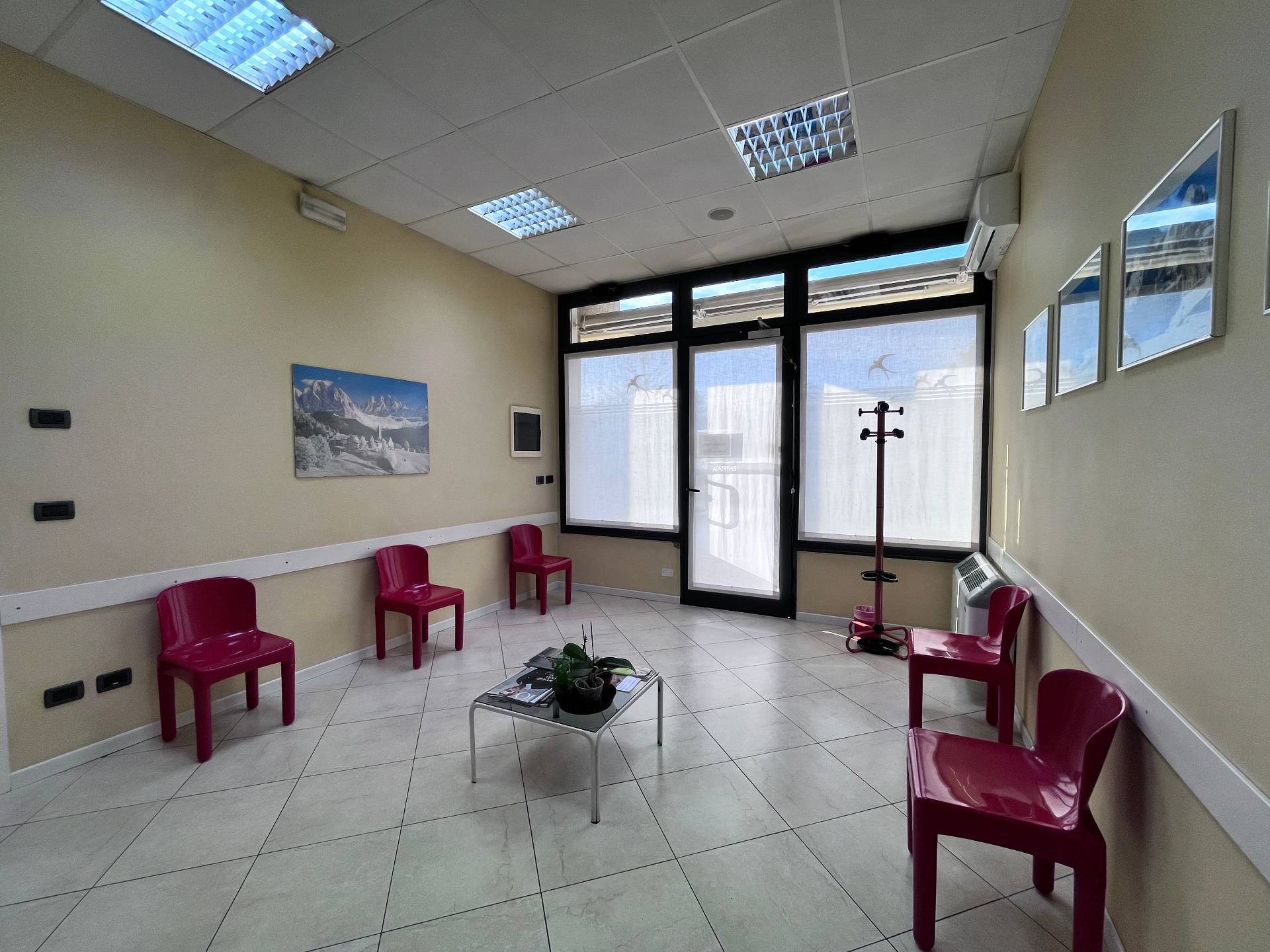 Ufficio in vendita a Pordenone, Vallenoncello