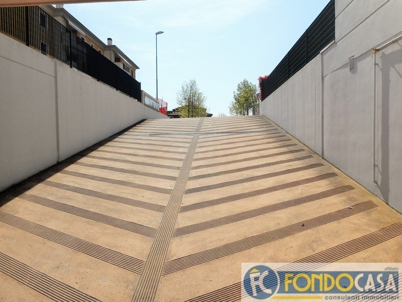 Box o garage in vendita a Pordenone, Borgomeduna