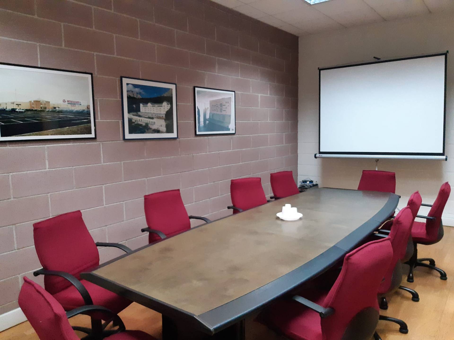 Ufficio in affitto a Pordenone, Periferia