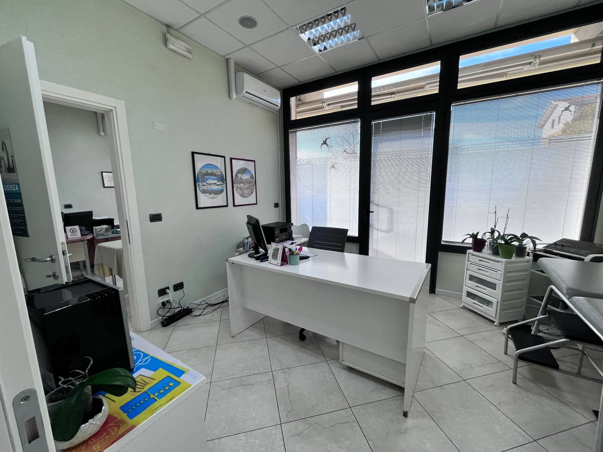 Ufficio in vendita a Pordenone, Vallenoncello