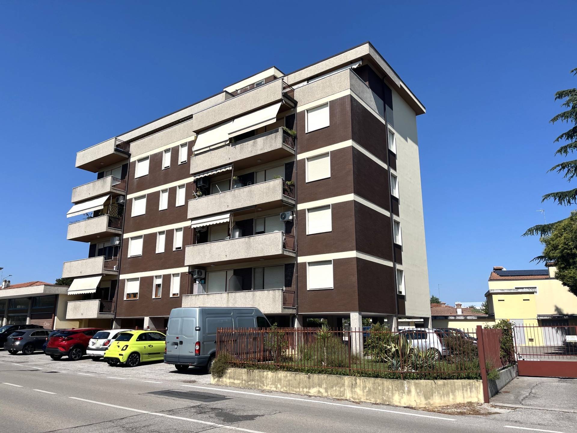 Appartamento in vendita a Pordenone, Semicentro