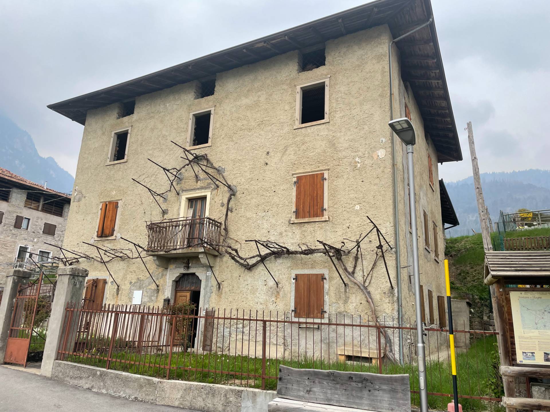 Casa indipendente in vendita, Bleggio Superiore cavaione