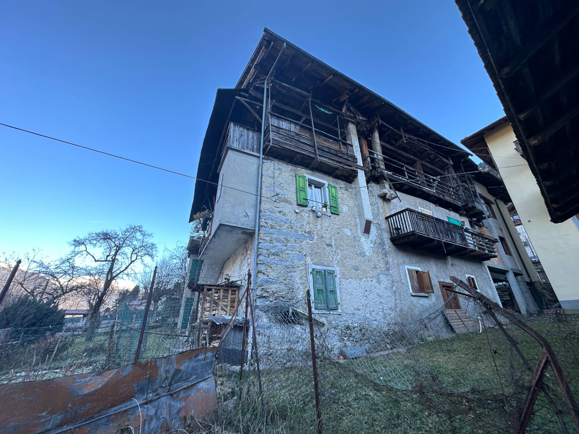 Palazzo / Stabile in vendita a Bocenago