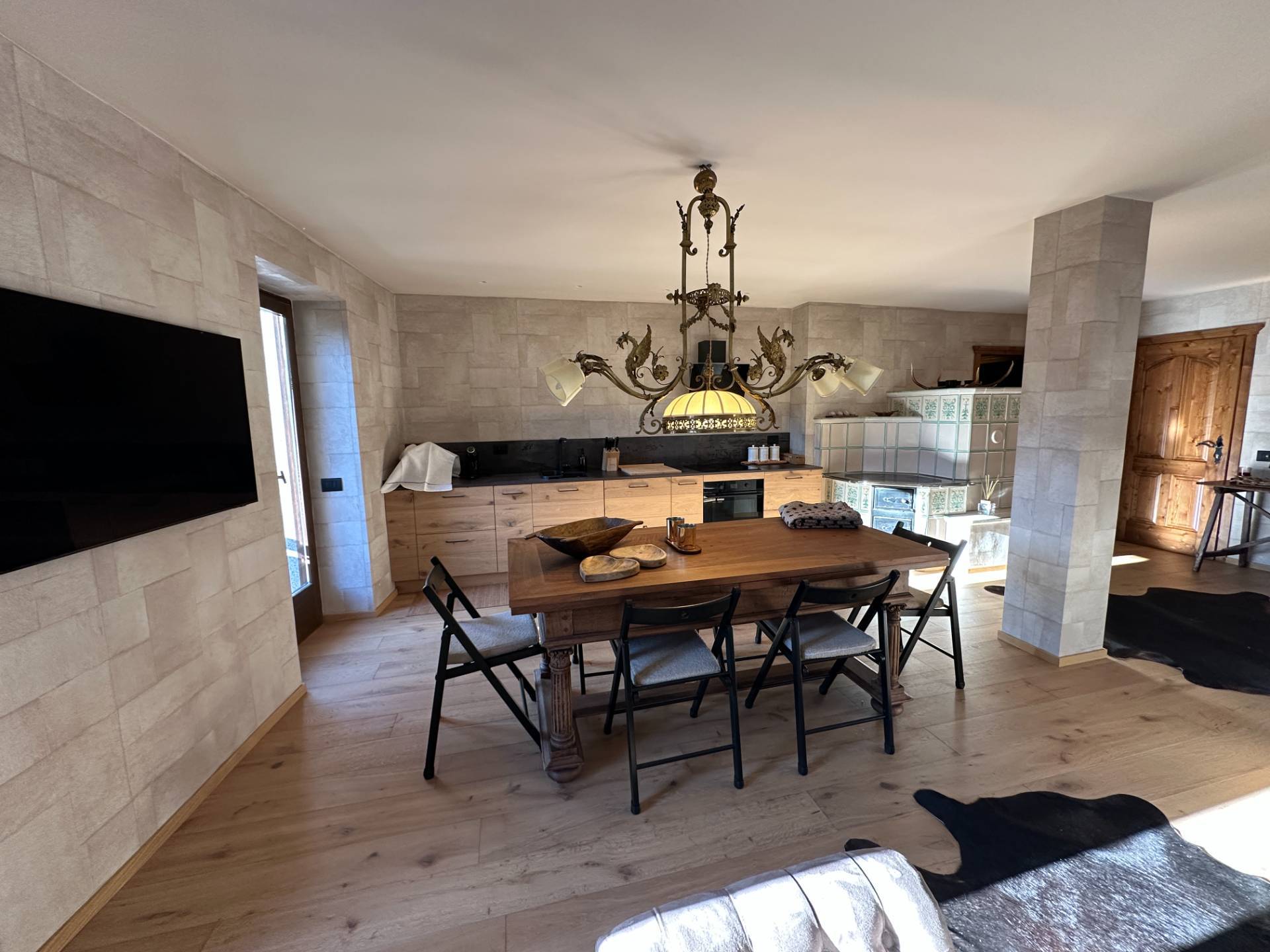 Quadrilocale in vendita a Spiazzo, Mortaso