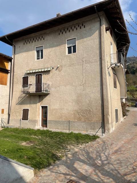 Casa indipendente in vendita a Comano Terme