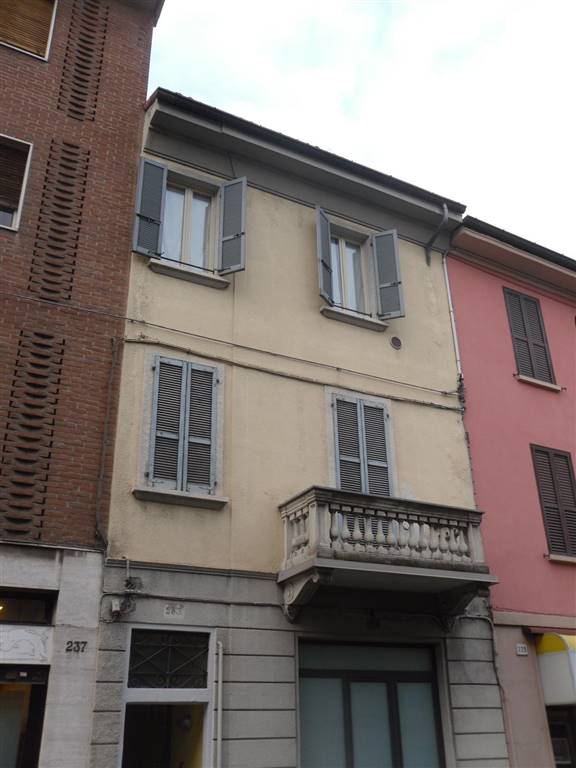 Monolocale in vendita, Piacenza centro storico