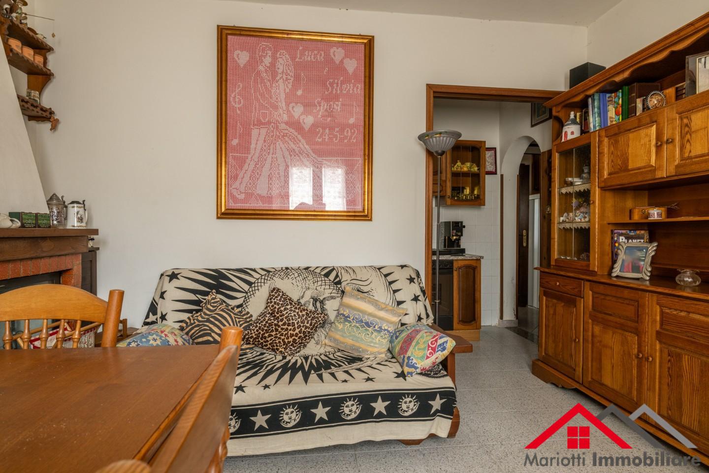 Casa indipendente con giardino a San Giuliano Terme