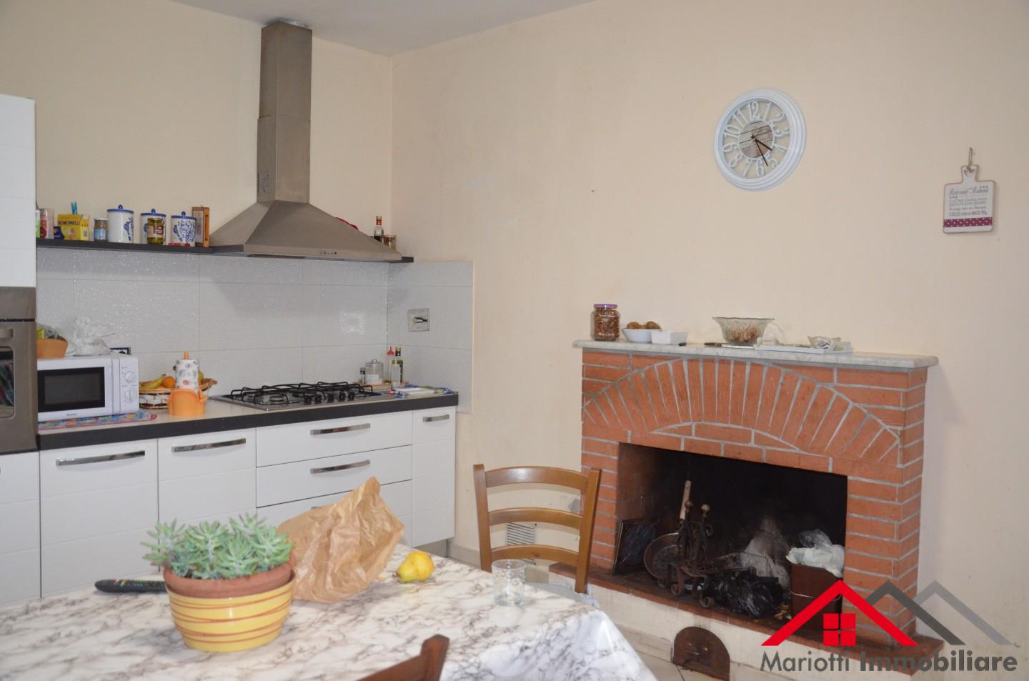 Villa con giardino, San Giuliano Terme campo