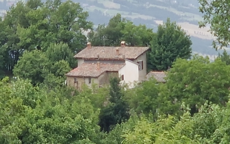 Villa con giardino a Montese