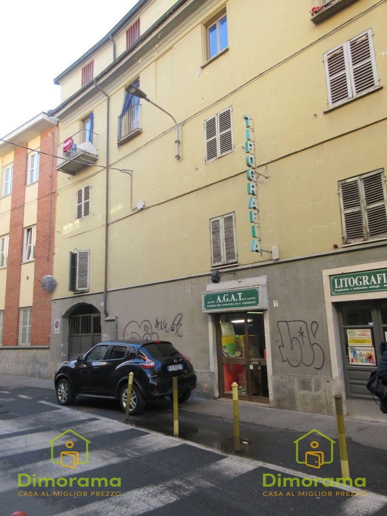 Trilocale in vendita in via s. giuseppe benedetto cottolengo n. 19, Torino