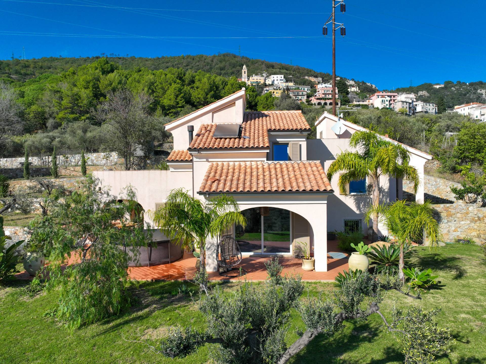 Villa in vendita a Pietra Ligure, Ranzi