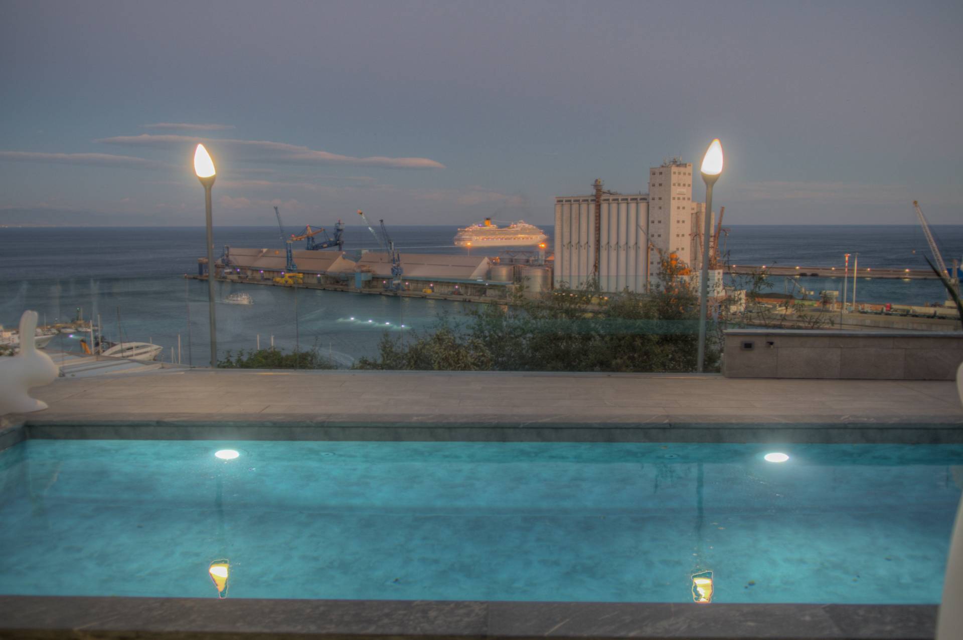 Villa in vendita a Savona, Valloria