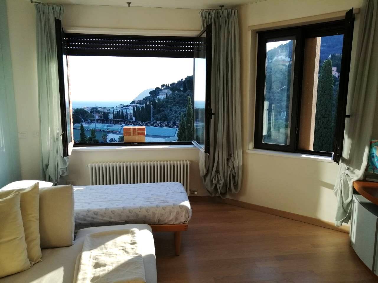 Attico in vendita a Alassio