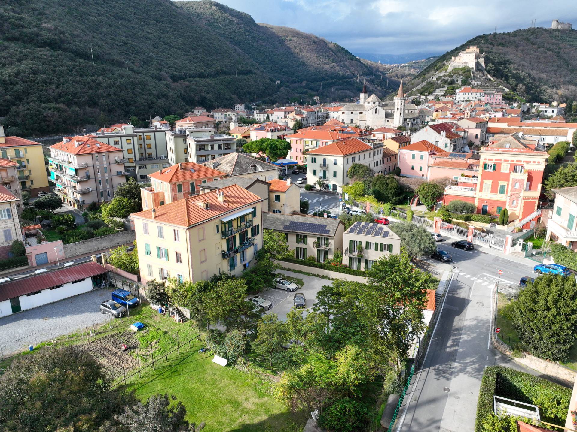 Appartamento in vendita a Finale Ligure