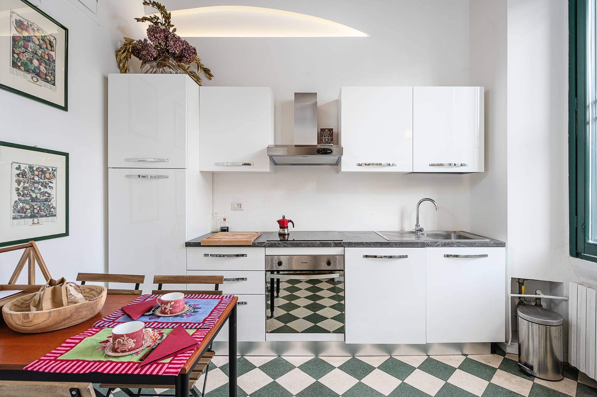 2 locali in affitto a Milano, P.ta Genova