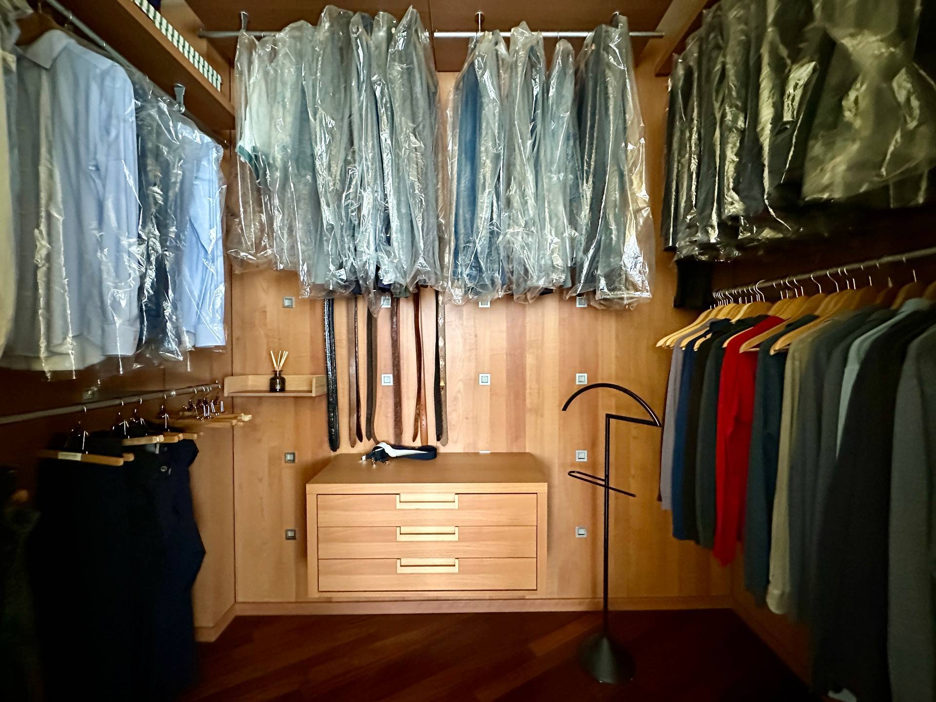 4 o pi locali in affitto a Milano, Washington