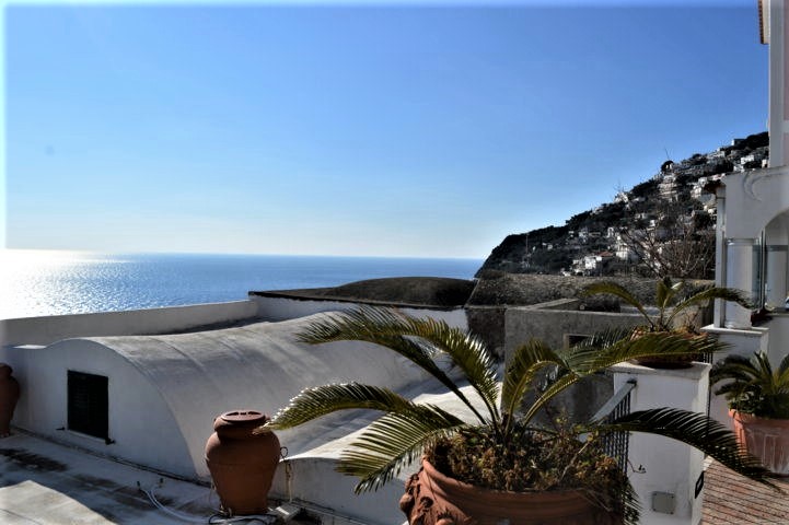 Appartamento indipendente in vendita a Praiano