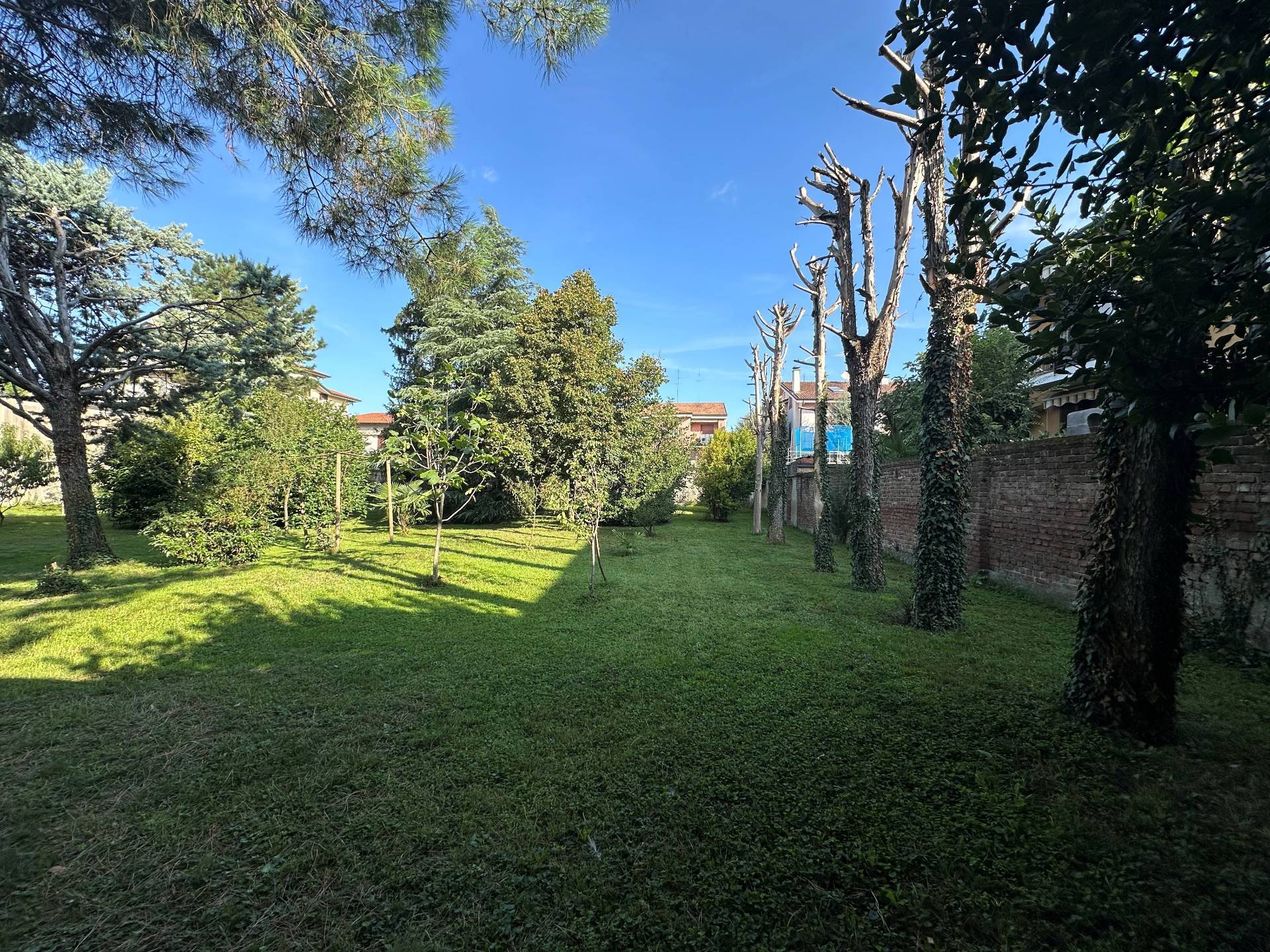 Terreno Edificabile in vendita a Sedriano