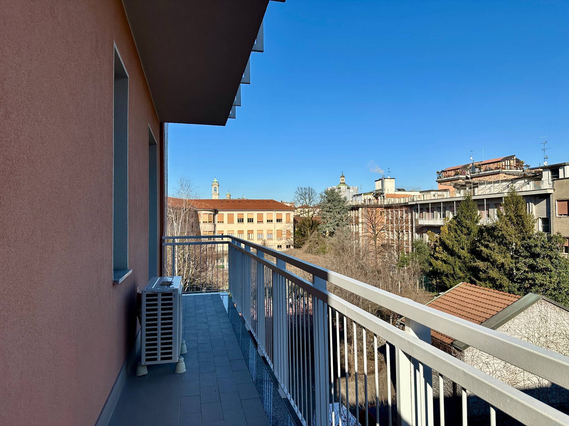 3 locali in affitto a Milano, Ticinese