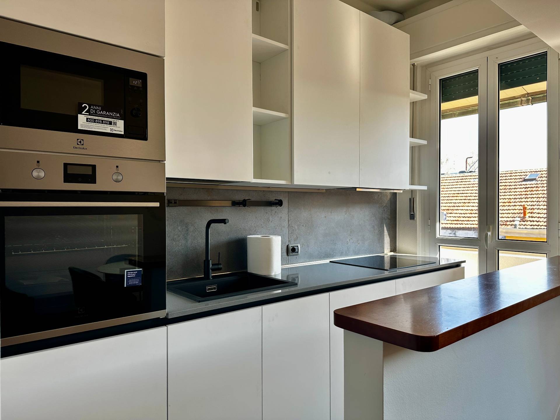 2 locali in affitto a Milano, Milano-De Angeli Vercelli Washington