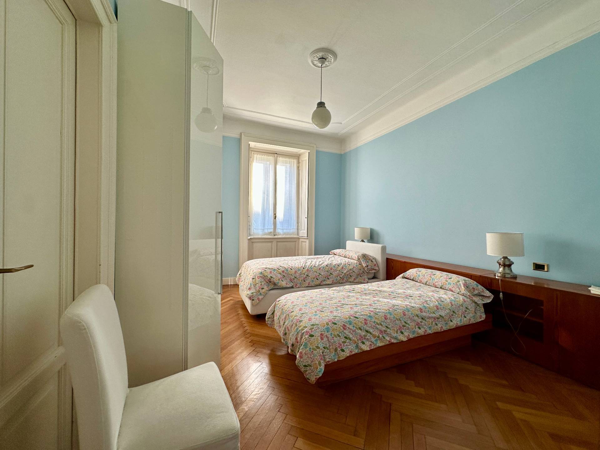 3 locali in affitto a Milano, Milano-De Angeli Vercelli Washington