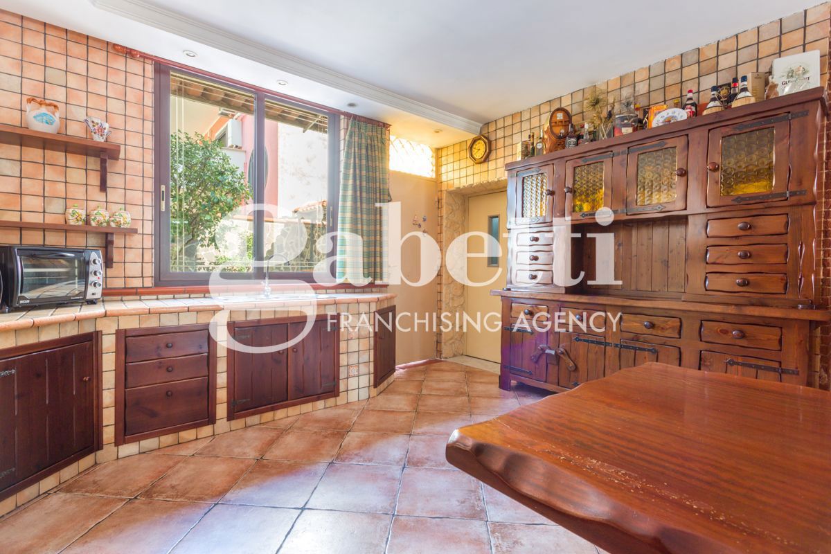 Villa con box doppio a Villaricca