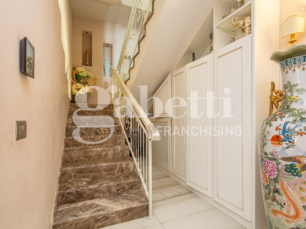 Villa con box doppio a Villaricca