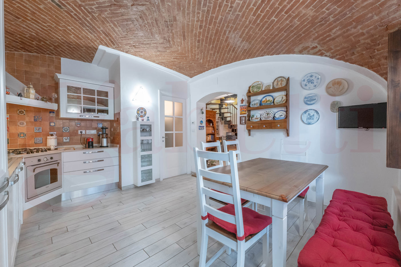 Quadrilocale con box doppio a Venaria Reale