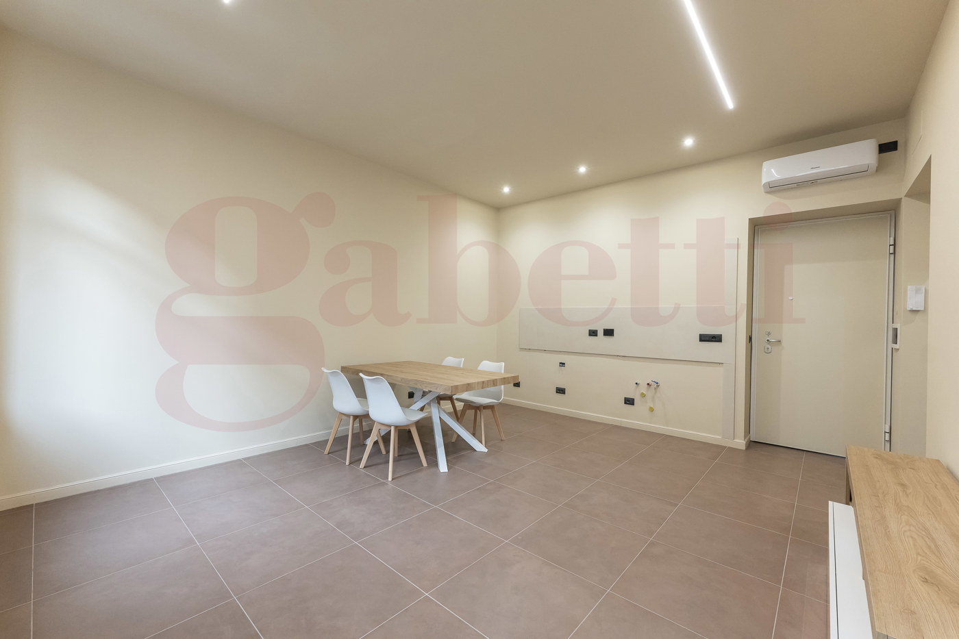 Bilocale arredato in affitto a Torino