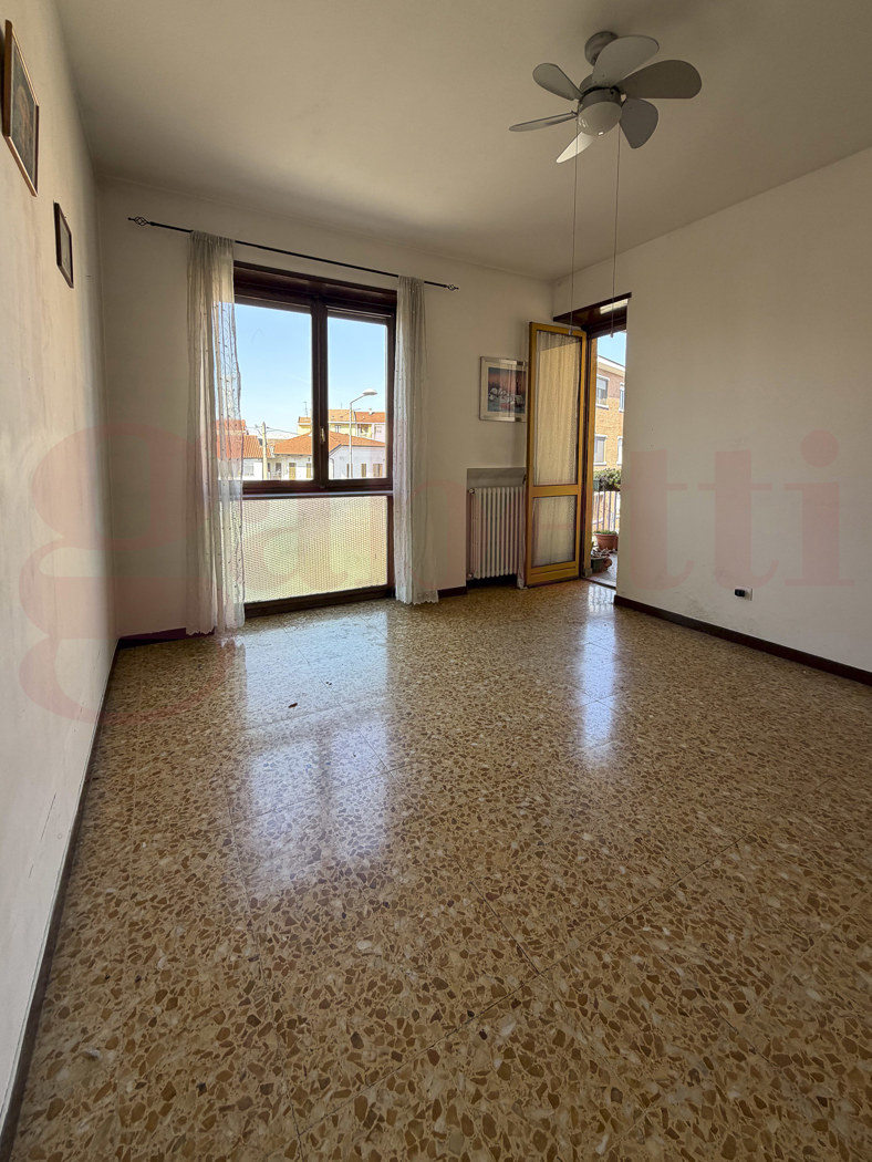 Trilocale da ristrutturare a Volpiano