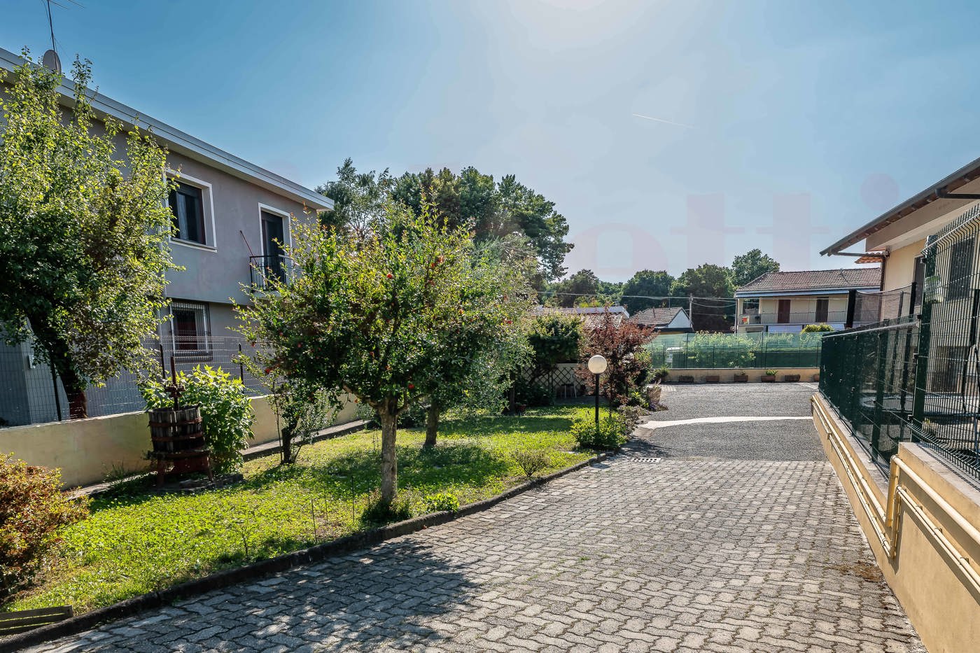 Casa indipendente con giardino a Torino