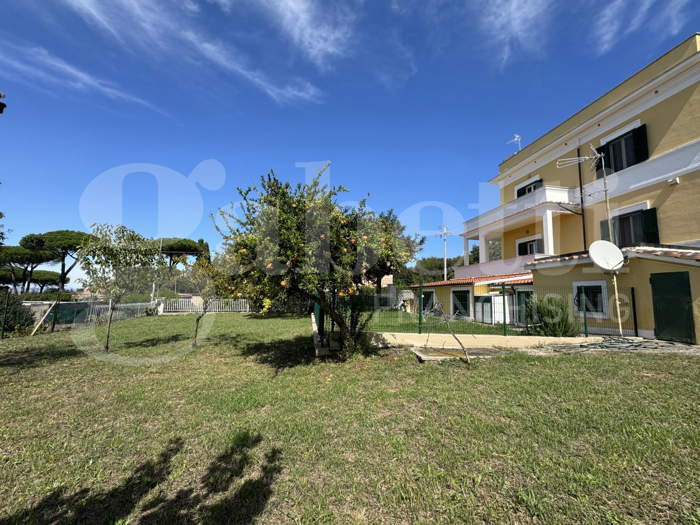 Villa Bifamiliare vista mare a Castel Gandolfo