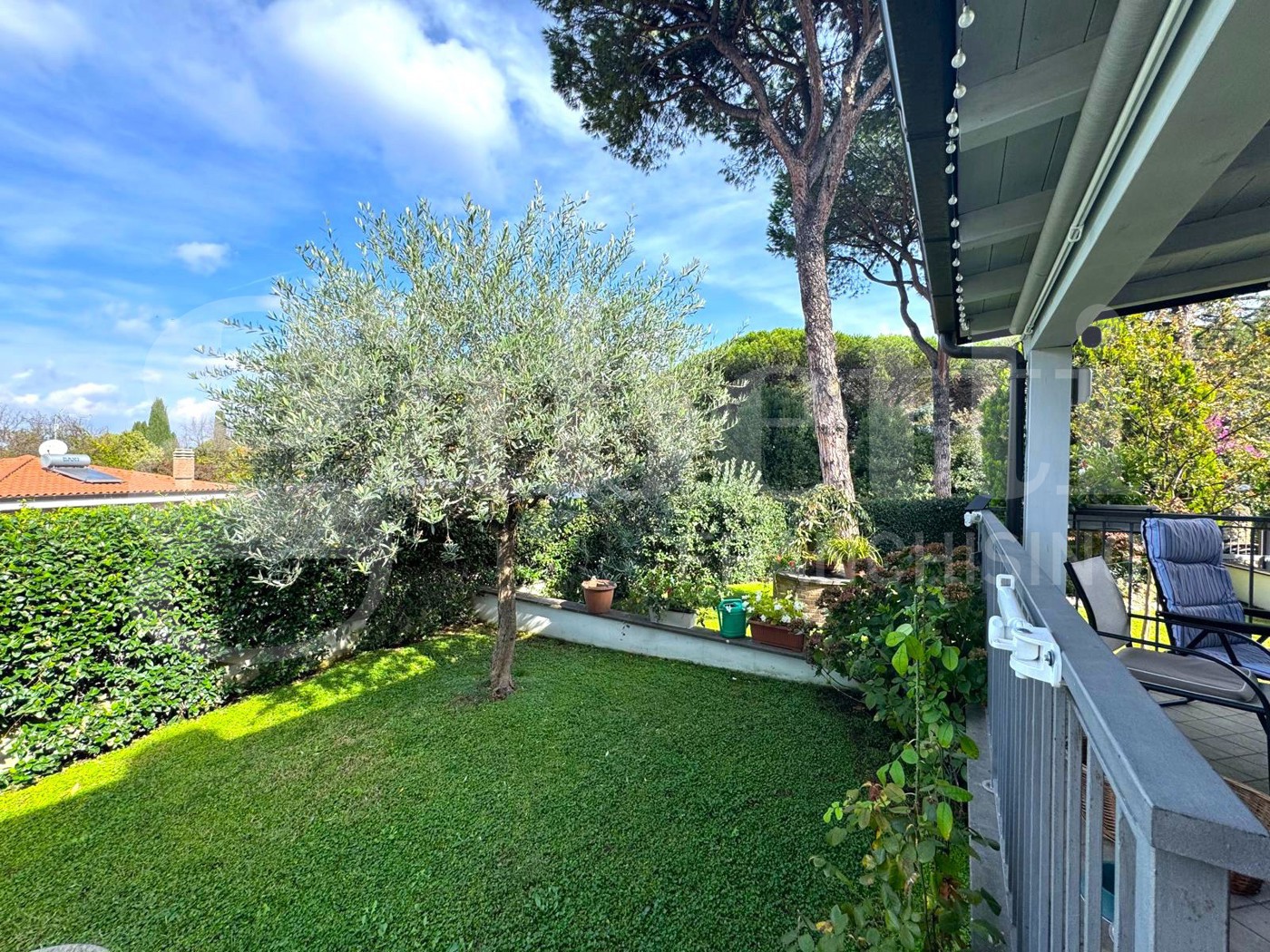 Villa con giardino a Ariccia