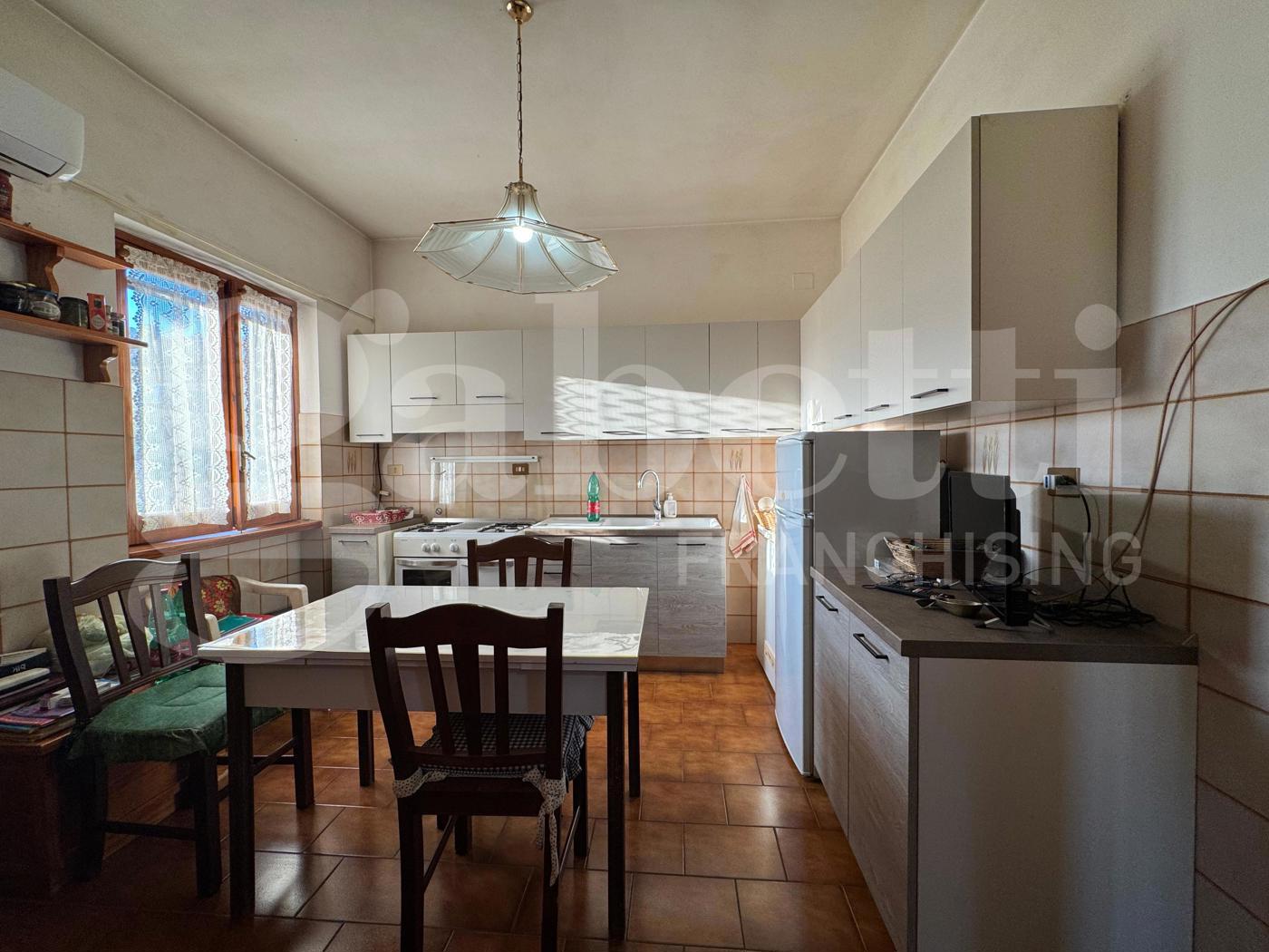 Trilocale con giardino a Marino