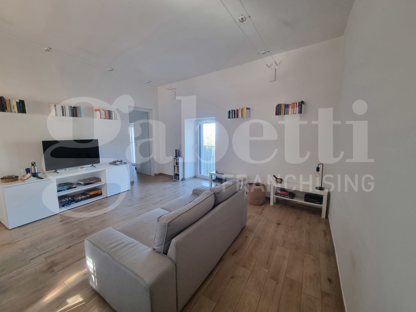 Bilocale in vendita a Colonna