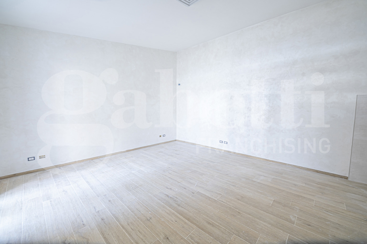 Trilocale con giardino a Marino