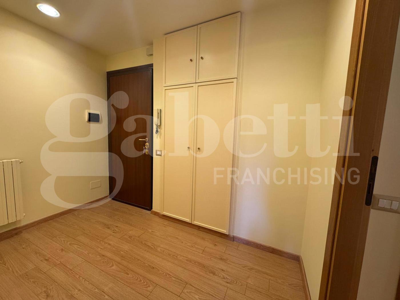 Trilocale con box doppio a Grottaferrata