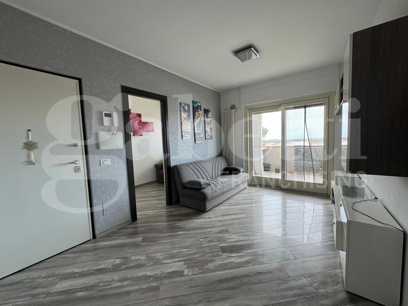 Trilocale in vendita a Marino