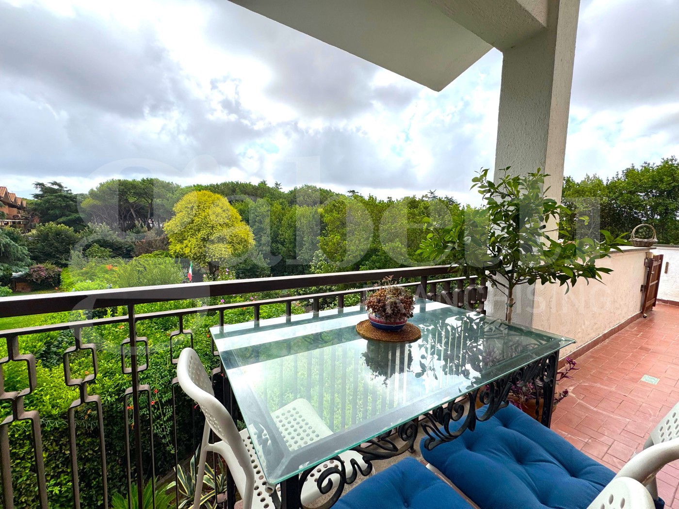 Villa con giardino a Marino