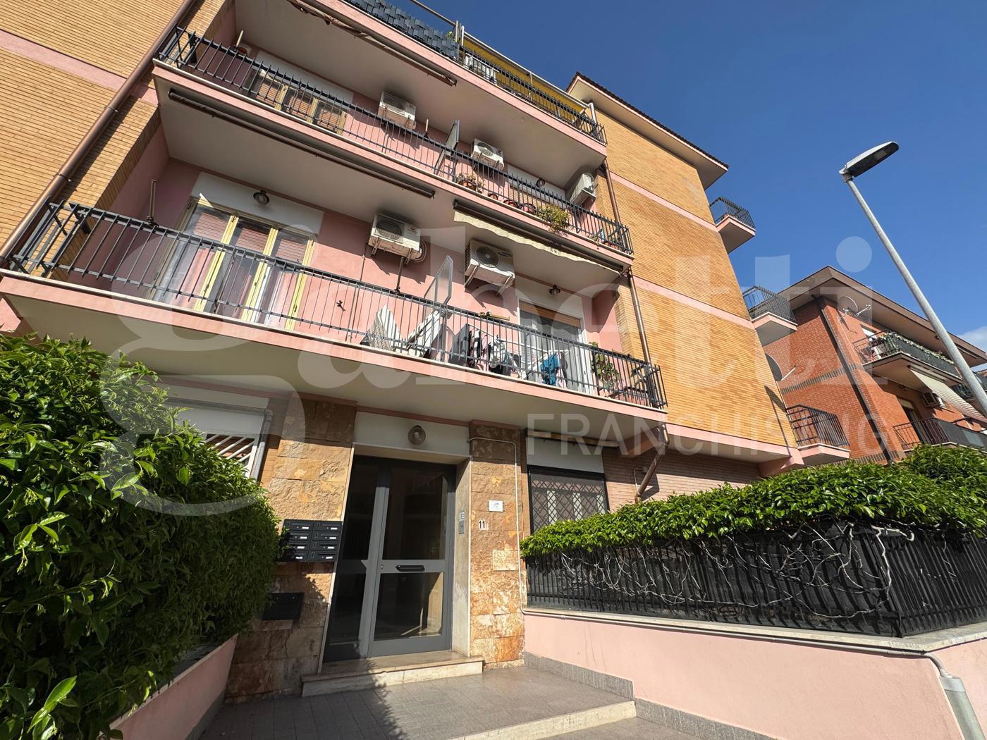 Quadrilocale in vendita a Marino