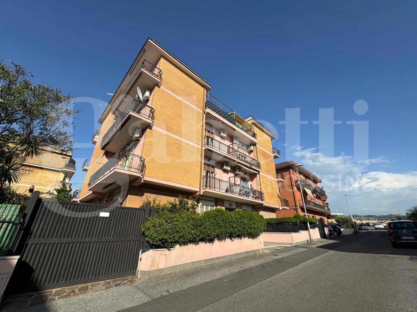 Quadrilocale in vendita a Marino