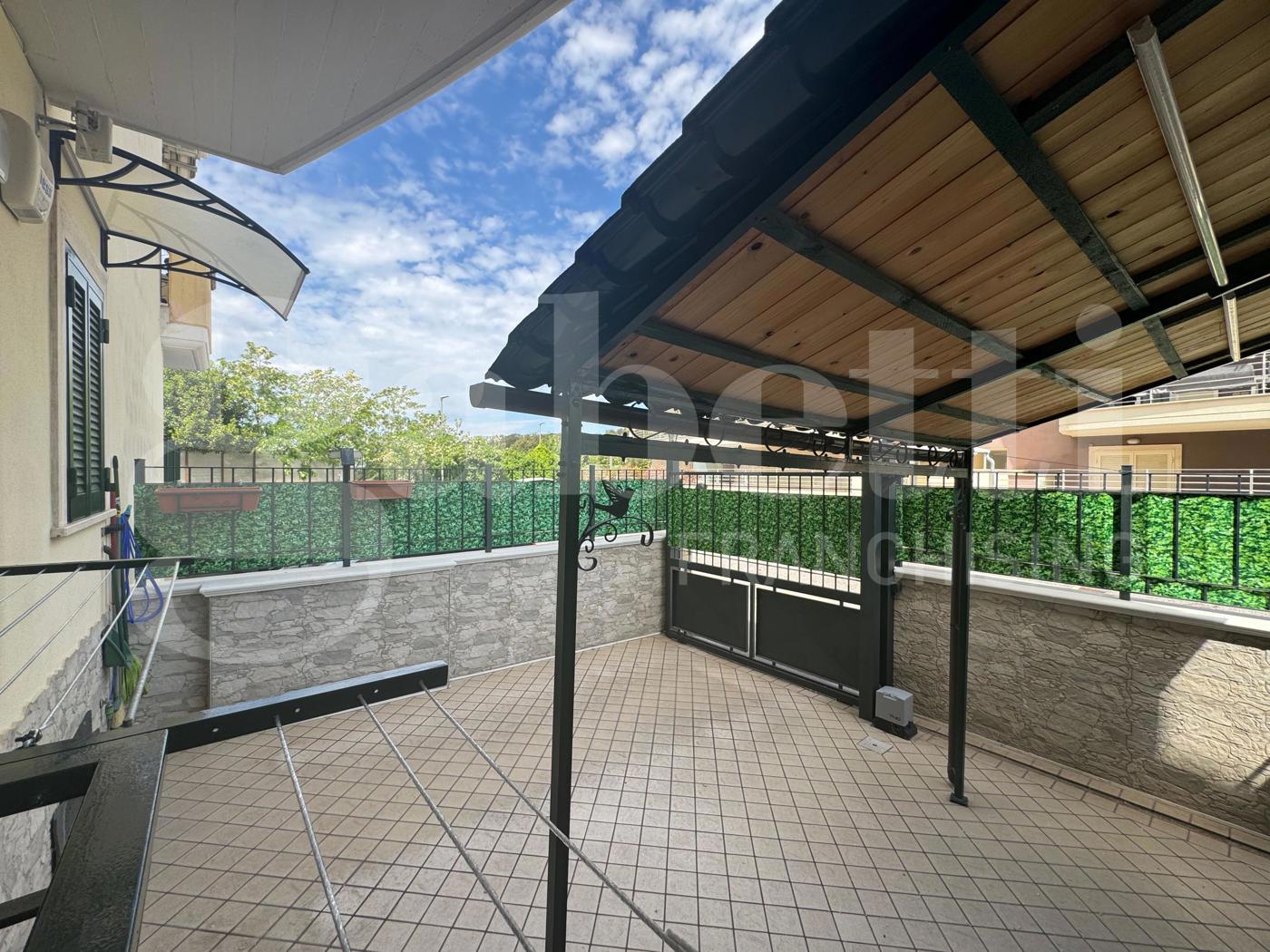 Trilocale con giardino a Marino