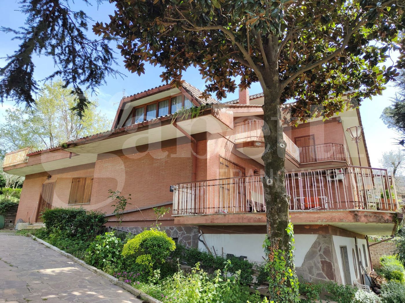 Villa con giardino a Monte Compatri