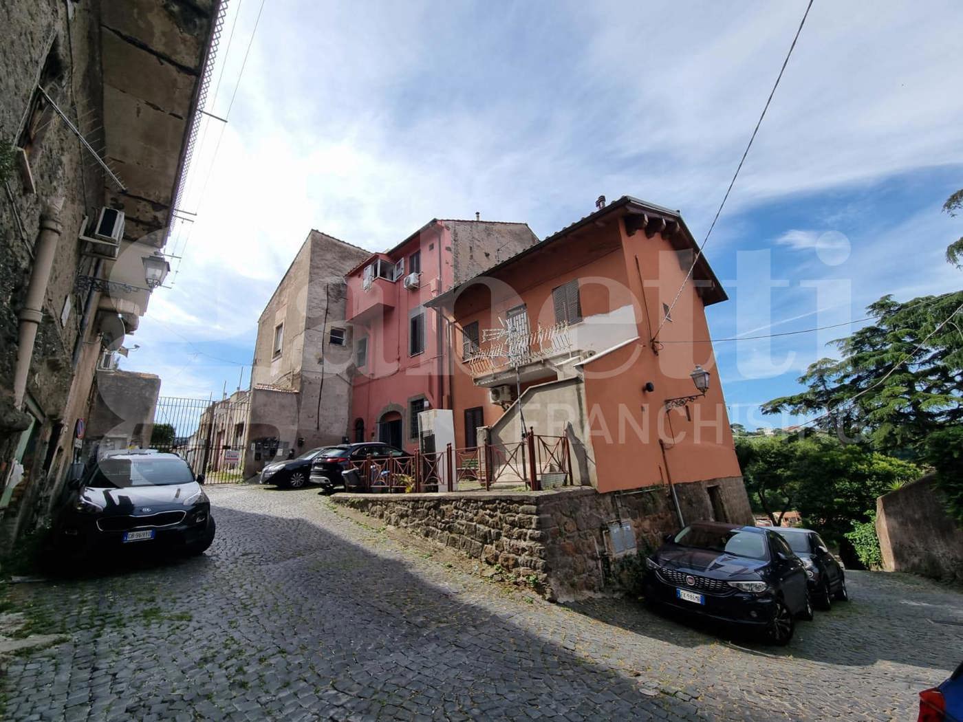 Bilocale in vendita a Marino