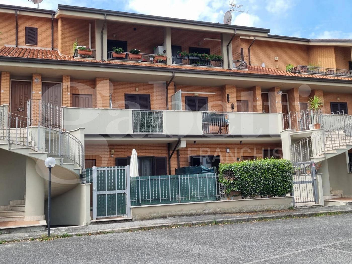 Trilocale con giardino a Monte Compatri