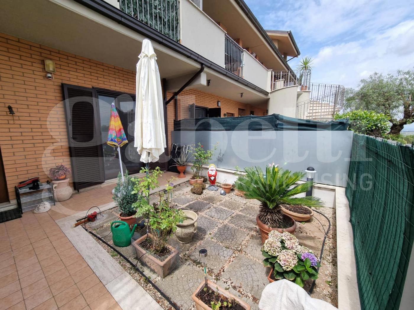 Trilocale con giardino a Monte Compatri