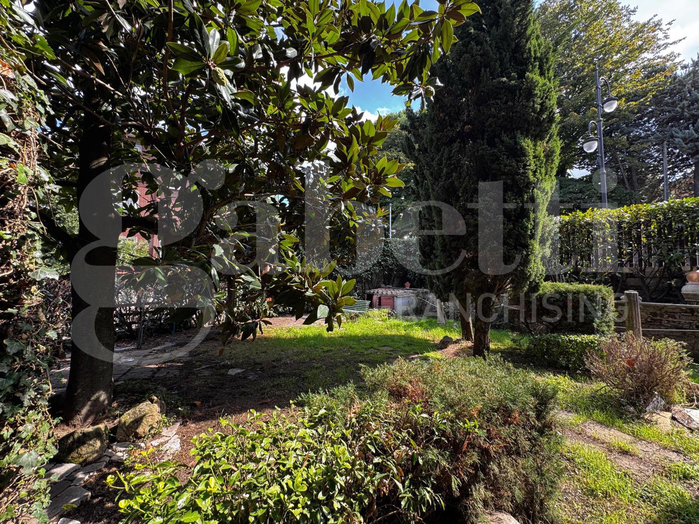 Trilocale con giardino a Marino