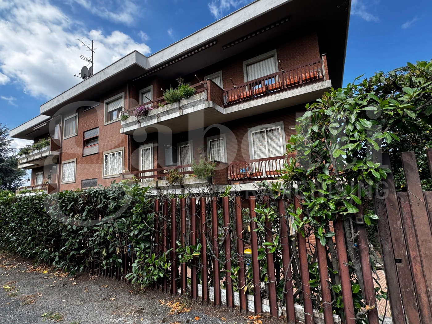 Trilocale con giardino a Marino